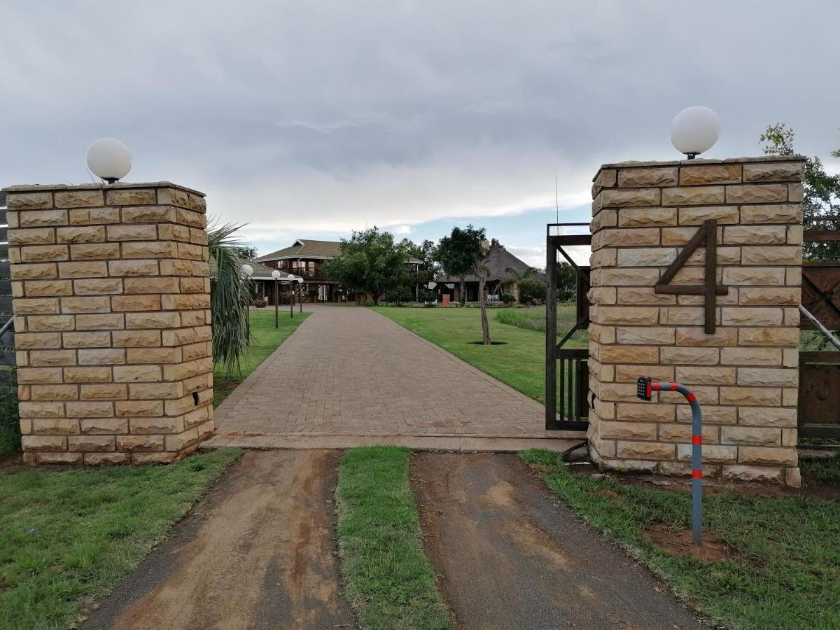 Safe Haven Guesthouse Bloemfontein Exterior foto